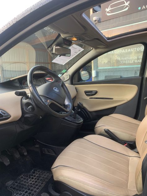 LANCIA YPSILON CD-518-FX
