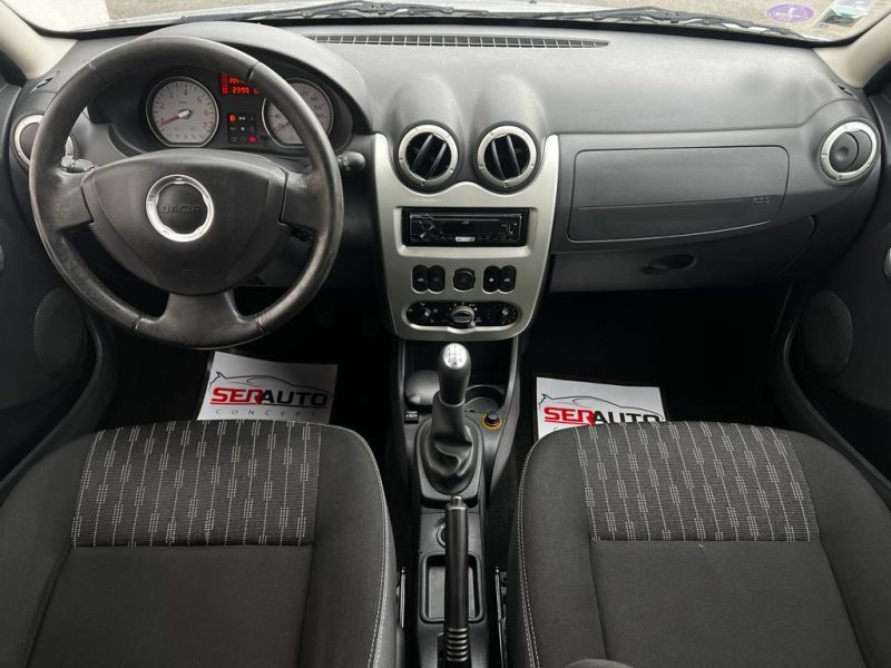 DACIA SANDERO 2010