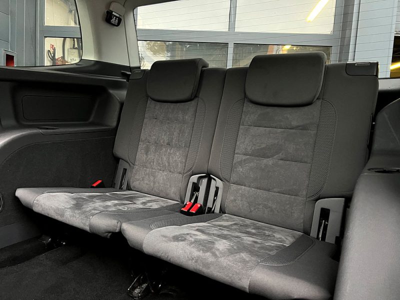 VOLKSWAGEN TOURAN II CARAT 1.6 TDI 105 Cv 7 PLACES TOIT OUVRANT GPS CRIT AIR 2 - GARANTIE 1 AN