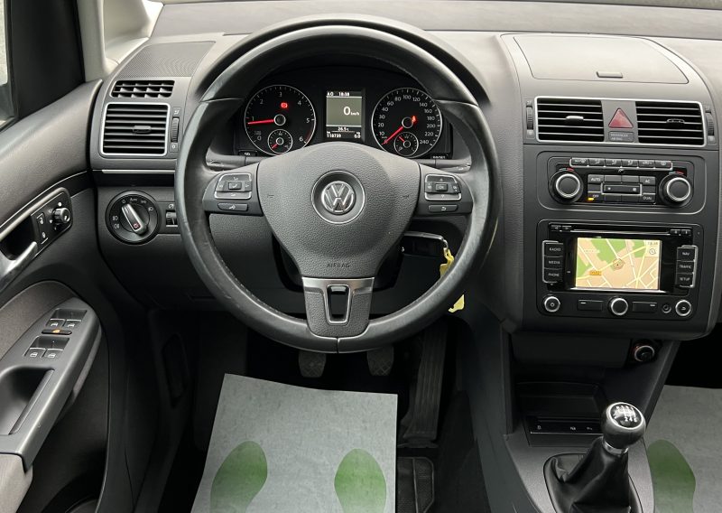 VOLKSWAGEN TOURAN II CARAT 1.6 TDI 105 Cv 7 PLACES TOIT OUVRANT GPS CRIT AIR 2 - GARANTIE 1 AN