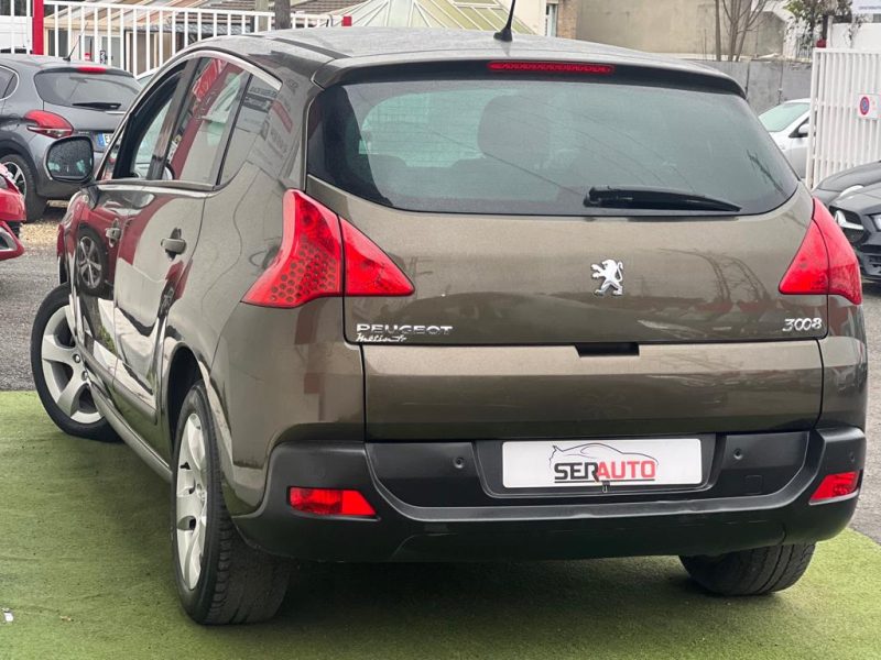 PEUGEOT 3008  2010