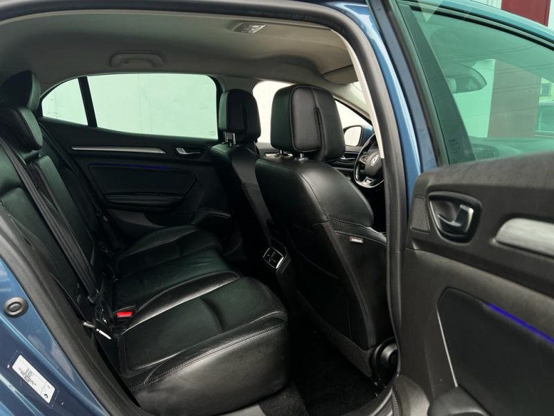 RENAULT MEGANE IV 2016