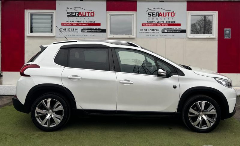 PEUGEOT 2008 2017