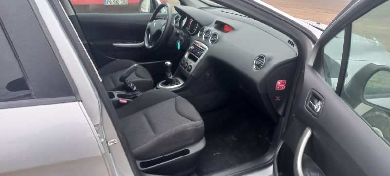 PEUGEOT 308 I.6 HDI 2011