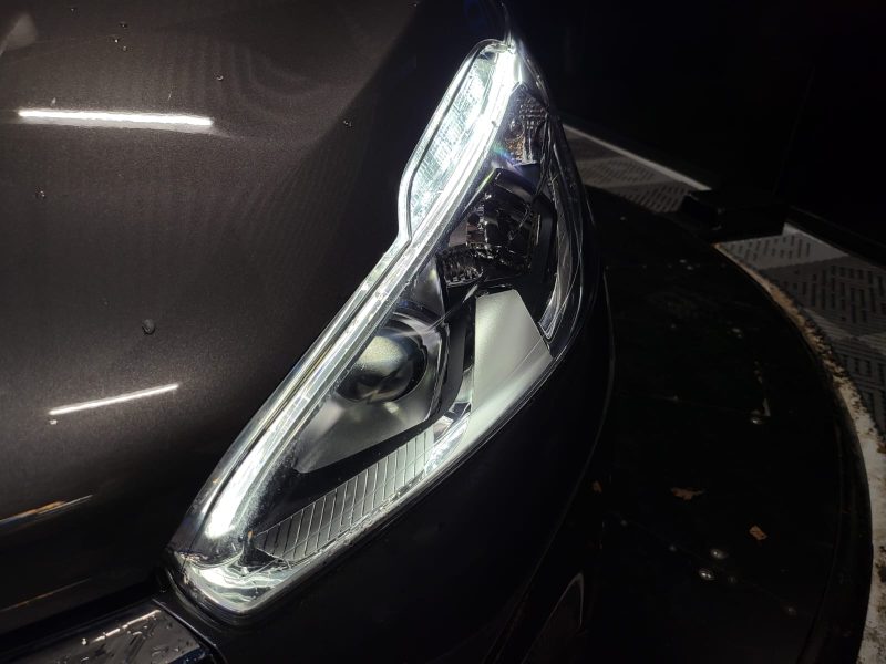 PEUGEOT 208 ALLURE 1.6 BlueHDi 100 cv RADAR DE RECULE / CLIM AUTO / CARPLAY