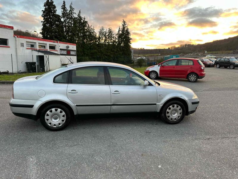 VOLKSWAGEN PASSAT B5.5 2001