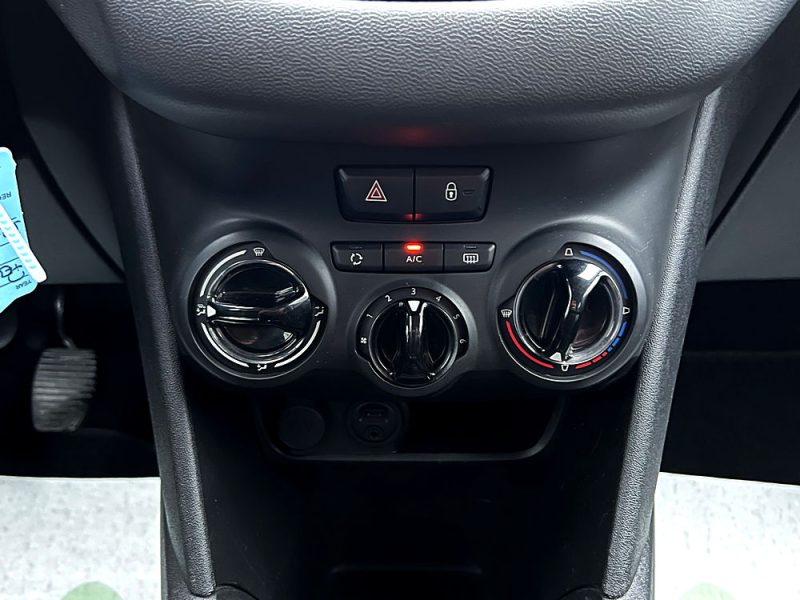 PEUGEOT 208 PHASE 2 II 1.6 BLUE HDI 75 Cv GPS BLUETOOTH REGULATEUR LIMITEUR 5 PORTES - GARANTIE 1 AN