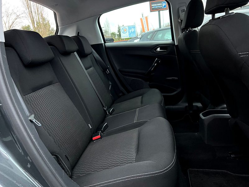 PEUGEOT 208 PHASE 2 II 1.6 BLUE HDI 75 Cv GPS BLUETOOTH REGULATEUR LIMITEUR 5 PORTES - GARANTIE 1 AN