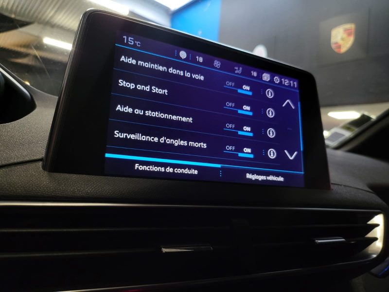 PEUGEOT 3008 1.2 THP 130cv GT LINE / VIRTUAL COCKPIT+CAMERA+CARPLAY/