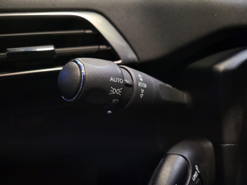 PEUGEOT 3008 1.2 THP 130cv GT LINE / VIRTUAL COCKPIT+CAMERA+CARPLAY/