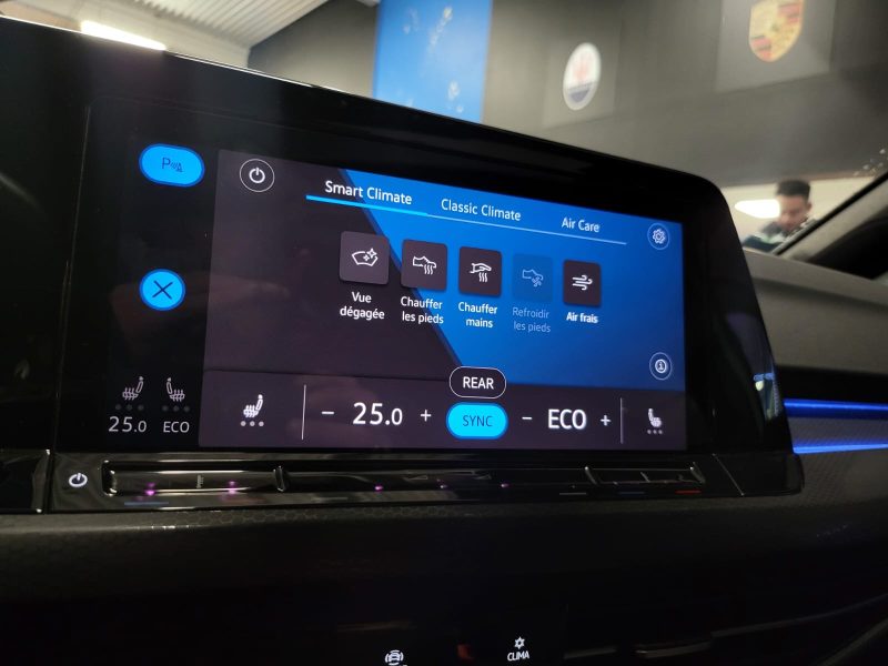 VOLKSWAGEN GOLF VIII GTE 1.4 EHYBRID 245 CV CARPLAY / REGULATEUR ADAPTATIF / SIEGES ET VOLANT CHAUFF