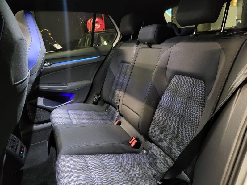 VOLKSWAGEN GOLF VIII GTE 1.4 EHYBRID 245 CV CARPLAY / REGULATEUR ADAPTATIF / SIEGES ET VOLANT CHAUFF