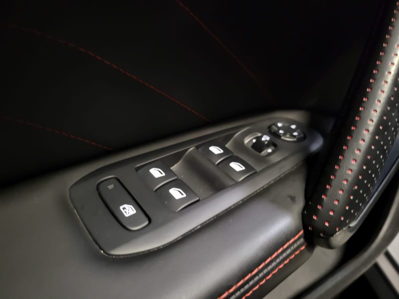 PEUGEOT 308 II 1.6 THP 270 cv GTi PHASE 1 FULL ENTRETIEN PEUGEOT / SIEGES MASSANT