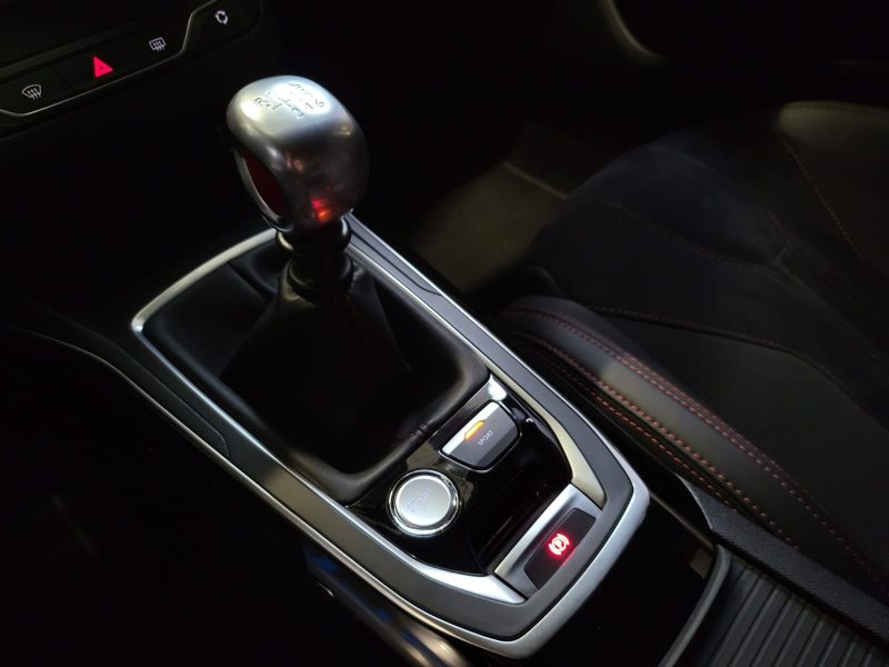 PEUGEOT 308 II 1.6 THP 270 cv GTi PHASE 1 FULL ENTRETIEN PEUGEOT / SIEGES MASSANT