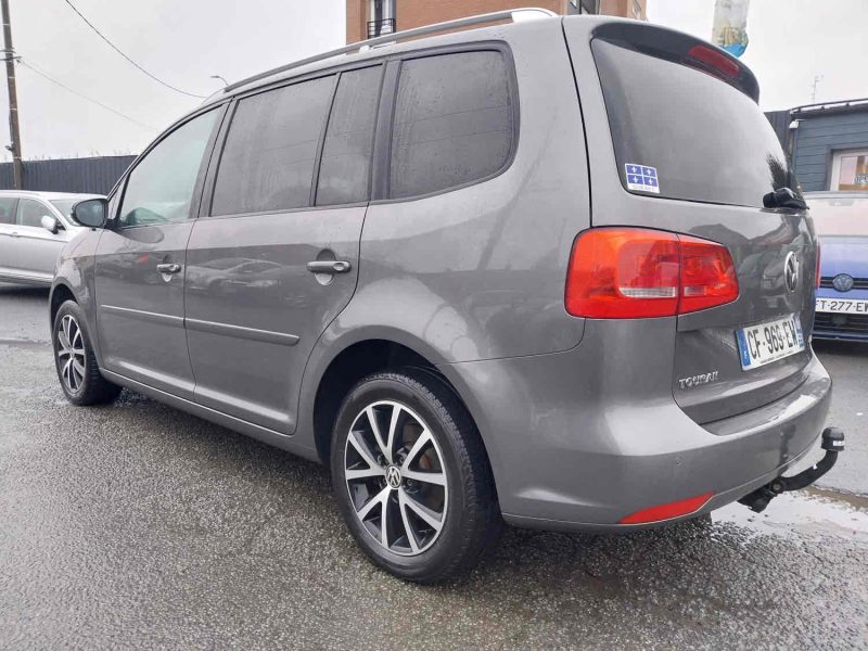 VOLKSWAGEN TOURAN CONFORTLINE