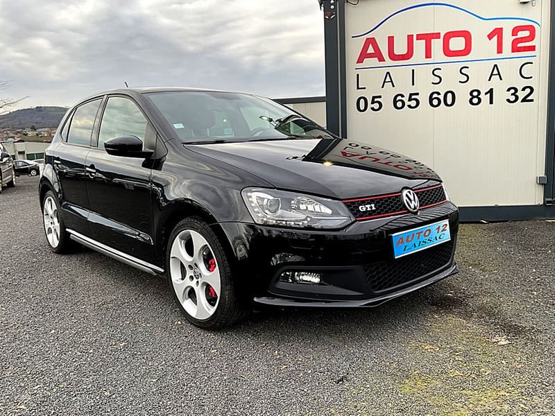 VOLKSWAGEN POLO V 2011