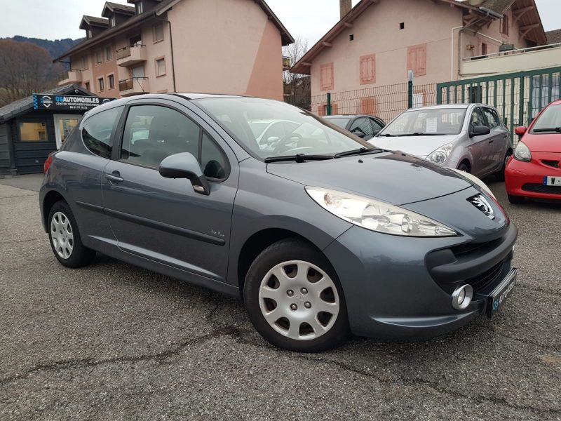 PEUGEOT  207 1.4i 75CV URBAN MOVE
