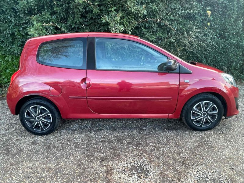 RENAULT TWINGO II 2011 1.5 dCi 75cv