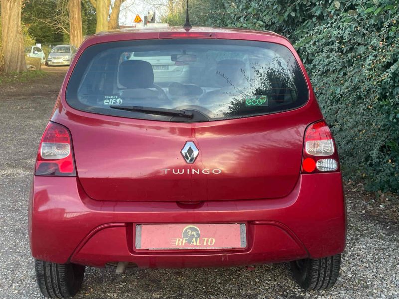 RENAULT TWINGO II 2011 1.5 dCi 75cv