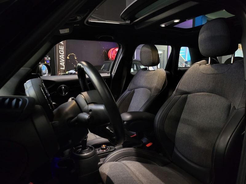 MINI MINI COOPER 136 CV EDITION GREENWICH BVA7 TOIT OUVRANT / PACK LUMIERE D'AMBIANCE / CARPLAY