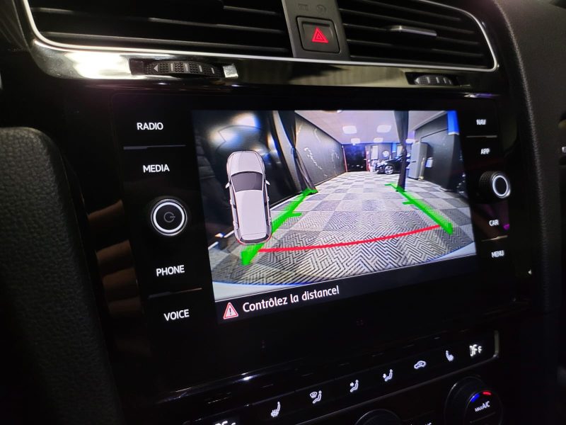 VOLKSWAGEN GOLF VII GTI TCR 2.0 TSI 290 CV REGULATEUR ADAPTATIF / TOIT NOIR / CARPLAY / CAMERA DE RE