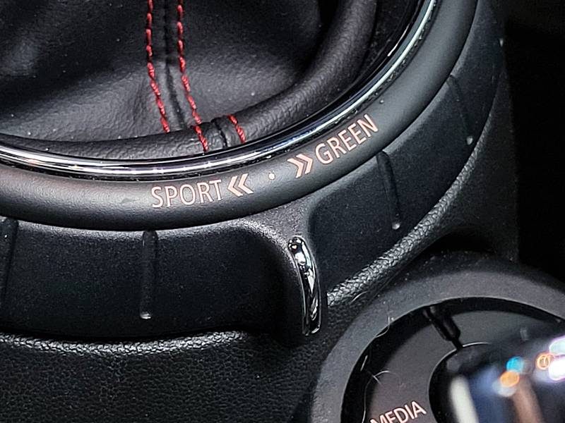 MINI COOPER S 2.0i 192cv Red Hot Chili Boîte Auto