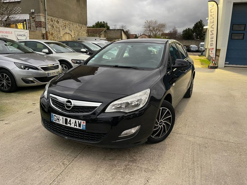 OPEL ASTRA J 2010