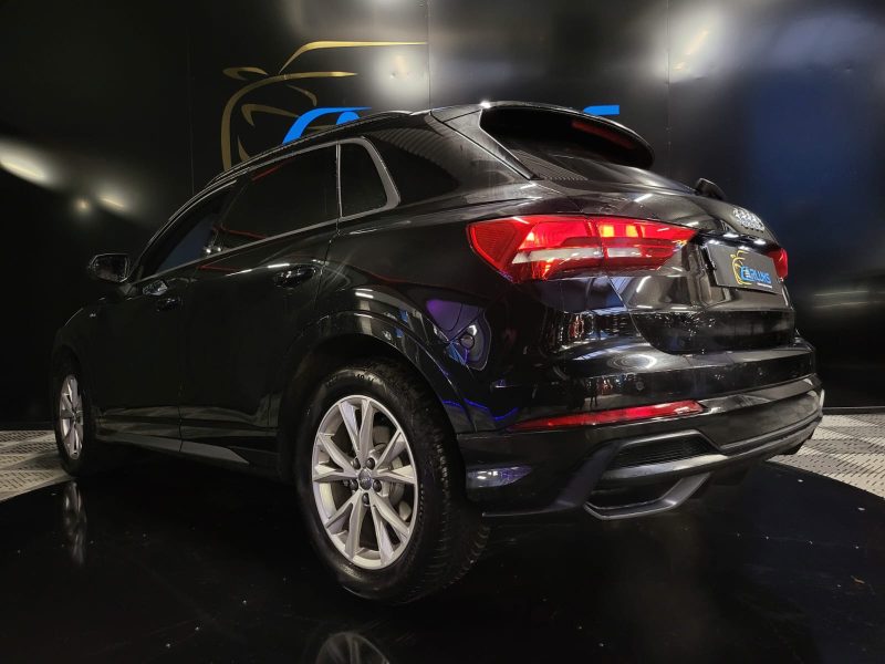 AUDI Q3 35 TFSI Mild Hybrid DSG7 150cv S-LINE / CARPLAY / PACK LUMIERES D\'AMBIANCE