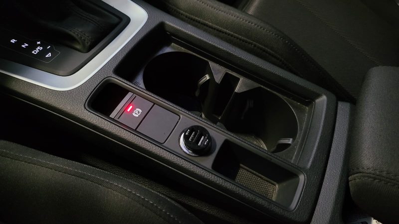 AUDI Q3 35 TFSI Mild Hybrid DSG7 150cv S-LINE / CARPLAY / PACK LUMIERES D\'AMBIANCE