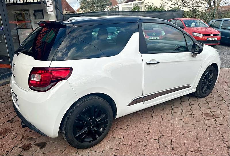 CITROEN DS3 1.2L i 82 82cv *BE CHIC* / GARANTIE REVISEE