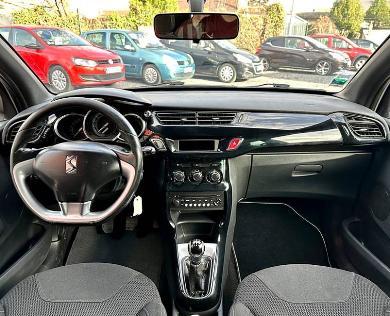 CITROEN DS3 1.2L i 82 82cv *BE CHIC* / GARANTIE REVISEE