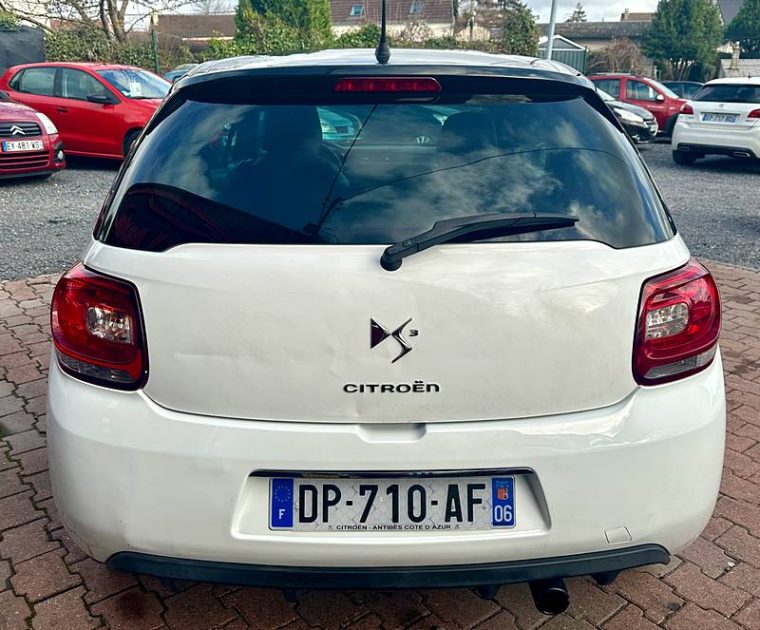 CITROEN DS3 1.2L i 82 82cv *BE CHIC* / GARANTIE REVISEE
