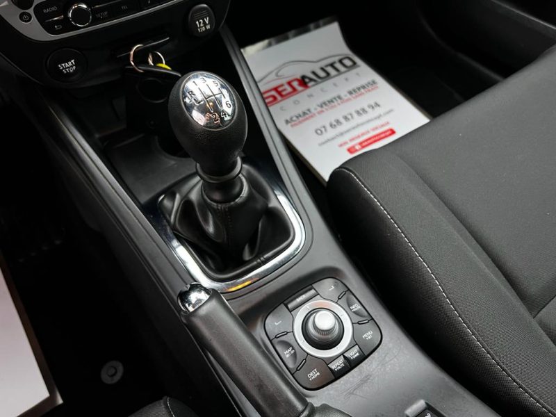 RENAULT MEGANE III 2013