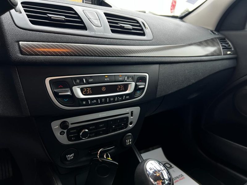 RENAULT MEGANE III 2013