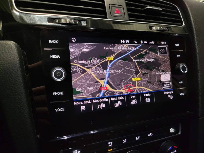 VOLKSWAGEN GOLF VII CARAT 1.4 TSI 125cv PACK R-line EXTERIEUR / ENTRETIEN A JOUR / CARPLAY