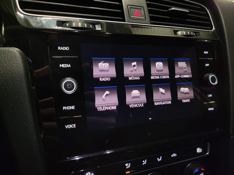 VOLKSWAGEN GOLF VII CARAT 1.4 TSI 125cv PACK R-line EXTERIEUR / ENTRETIEN A JOUR / CARPLAY