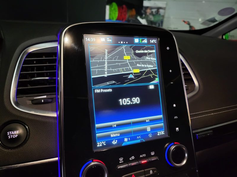 1.8 TCe 225cv Initial PARIS 7 Places / Attelage électrique