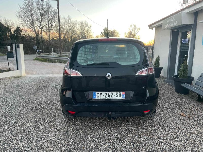 RENAULT SCÉNIC III 2013