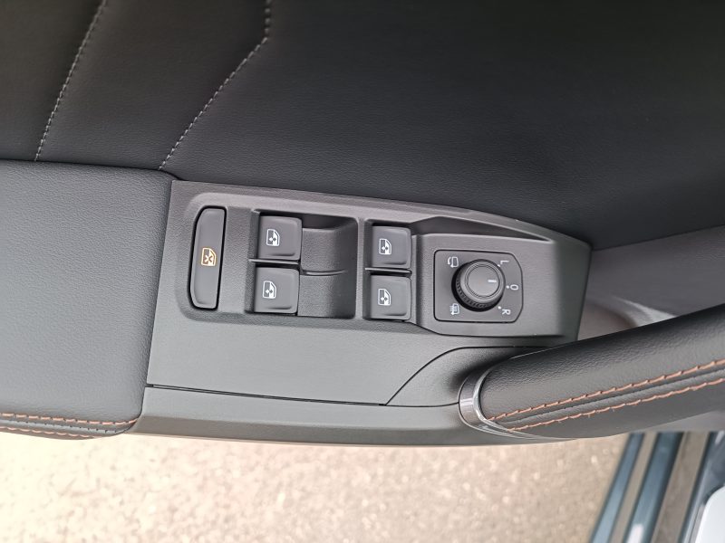 CUPRA LEON DSG7 1.5 E- TSI 150