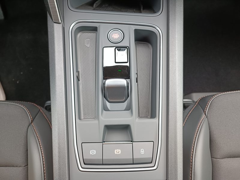 CUPRA LEON DSG7 1.5 E- TSI 150