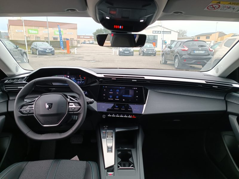 PEUGEOT 308 III EAT8 1.5 BLUEHDI 130 ALLURE PACK