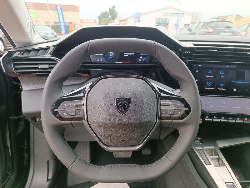 PEUGEOT 308 III EAT8 1.5 BLUEHDI 130 ALLURE PACK