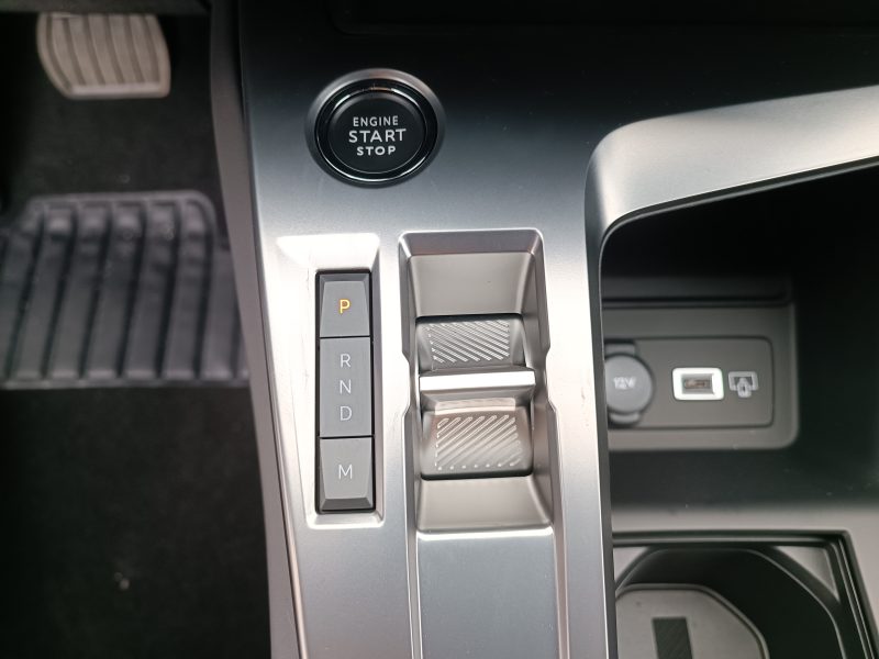 PEUGEOT 308 III EAT8 1.5 BLUEHDI 130 ALLURE PACK