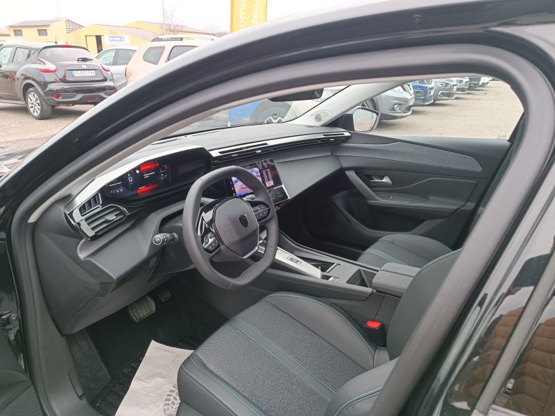 PEUGEOT 308 III EAT8 1.5 BLUEHDI 130 ALLURE PACK