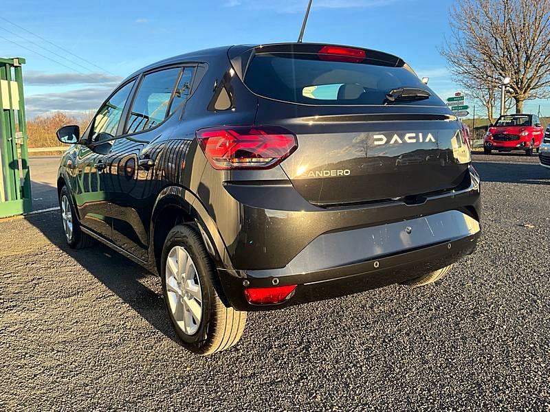DACIA SANDERO 2024