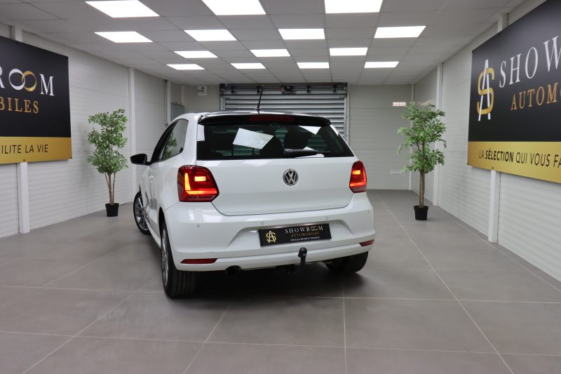 VOLKSWAGEN POLO V 2014