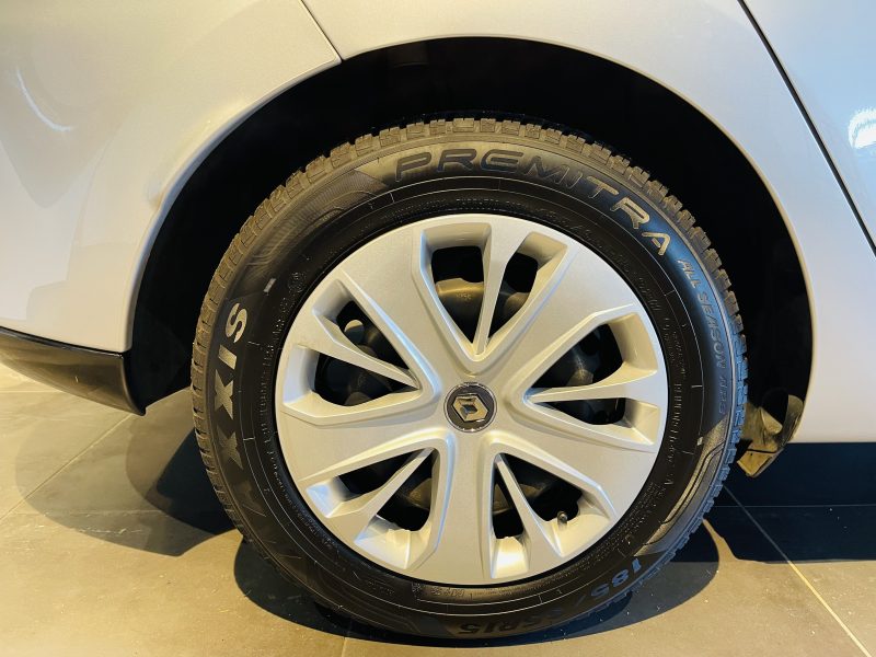 RENAULT  CLIO ESTATE  2019