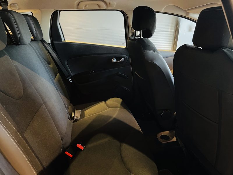 RENAULT  CLIO ESTATE  2019