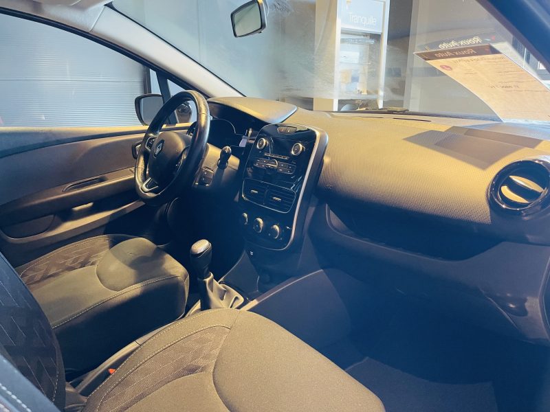 RENAULT  CLIO ESTATE  2019