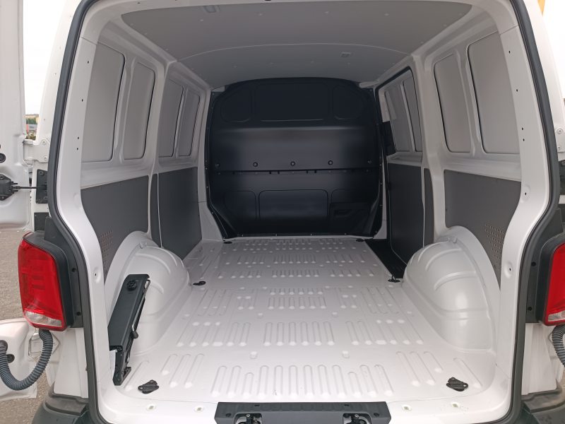 VOLKSWAGEN TRANSPORTER T6 2.0 TDI 110cv L1 H1